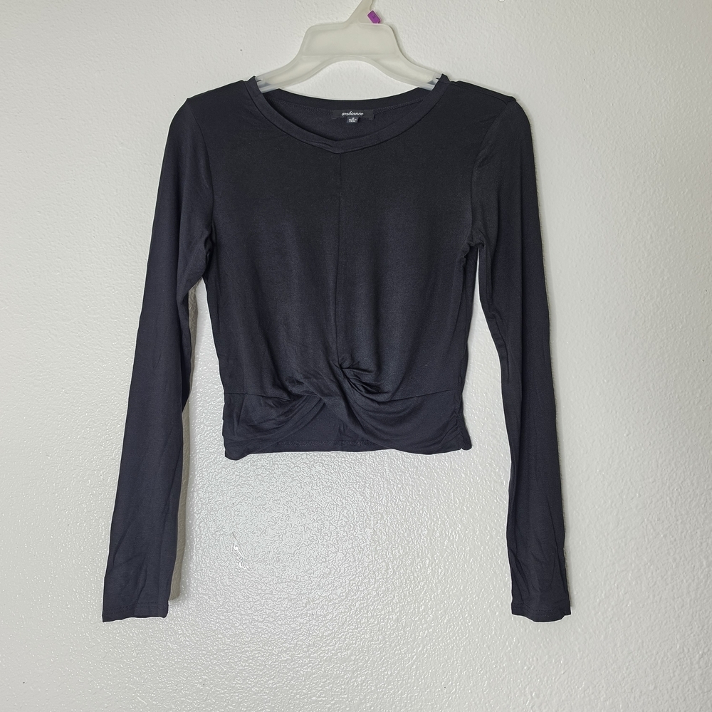 Ambiance Twist Front Crop Tops Lot 2 Red &:Black Long Sleeve Size S - Picture 9 of 13